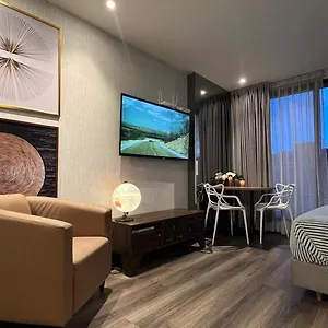 Apartamento With Amenities, Coworking, Service, Gym, Bogotá